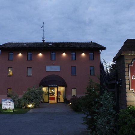 Hotel La Vecchia Reggio Реджо-нель-Емілія Екстер'єр фото